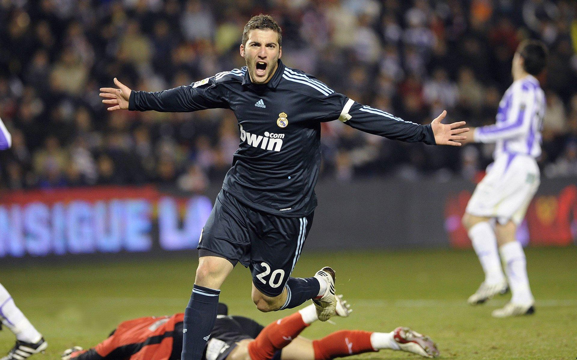  九游会官网-热刺敲定库杜斯转会协议，5450万英镑分期三年支付，英超战术版图再添变数